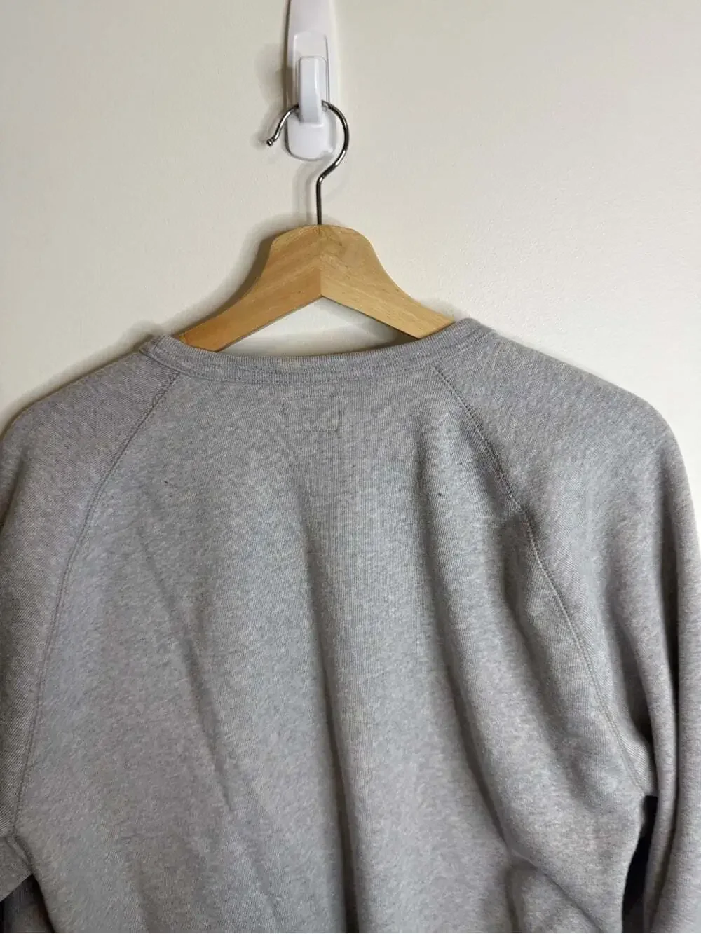 Levi's Light Gray Crewneck Sweatshirt with Small Red Logo